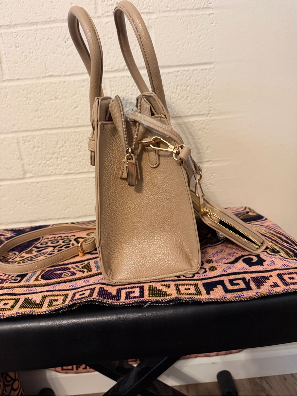 Bag - Picture 6 of 6